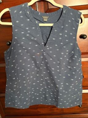 Eddie Bauer Navy Sleeveless V-Neck Cotton Tank with White Micro-Print